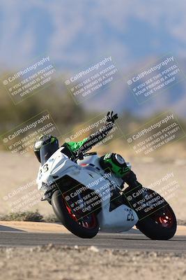 media/Dec-07-2025-CVMA (Sun) [[3e7d2de5dc]]/Race 12- Formula 40 MW and LW/